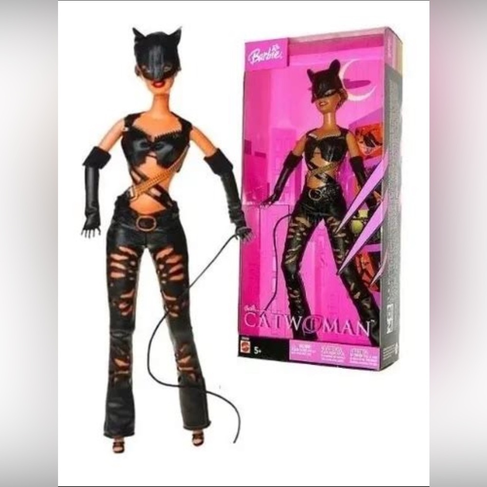 2004 Mattel Barbie as CATWOMAN Halle Berry #B5838 (Never Removed From Box) - Picture 2 of 8